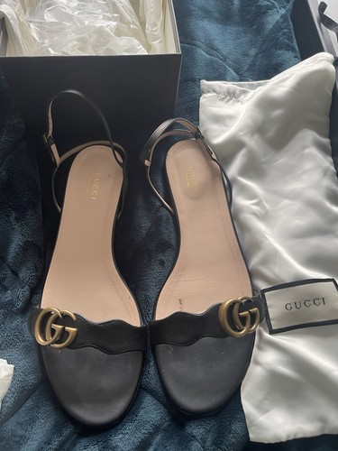 Gucci black flat leather - gucci,