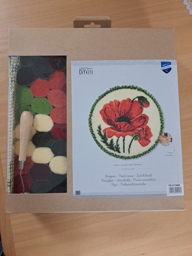Vervaco shaped rug kit poppy - rug,