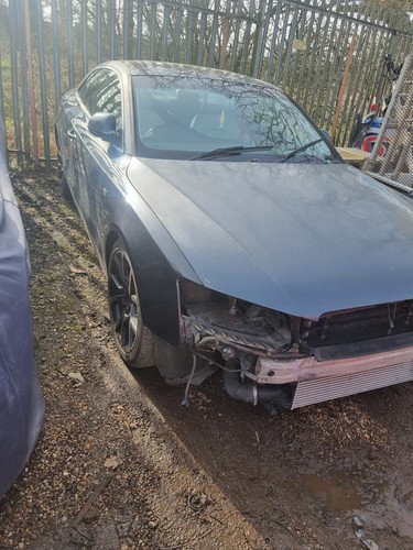 Audi tdi quattro - a5,
