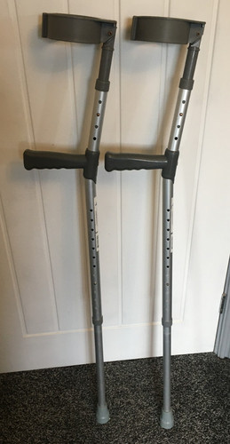 Pair adjustable height - pair,