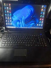 RMnotebook W76C Intel Core i5/ 2.4GHz/ 4GB Ram/ 240GB SSD/ Windows 10-WiFi-HDMi