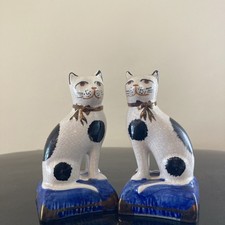 A Pair Of Vintage Staffordshire Cats. 