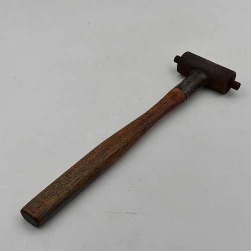 Antique shipwright caulking - shipwright,