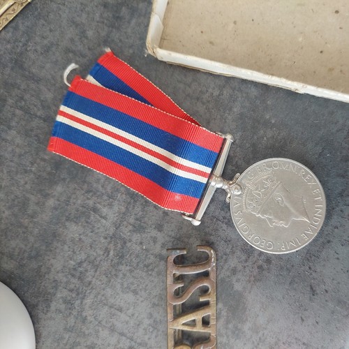 Ww2 vintage war medal and - war,