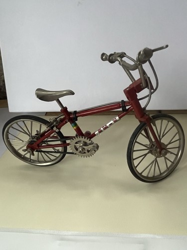 Die cast metal bmx mini - die-cast,