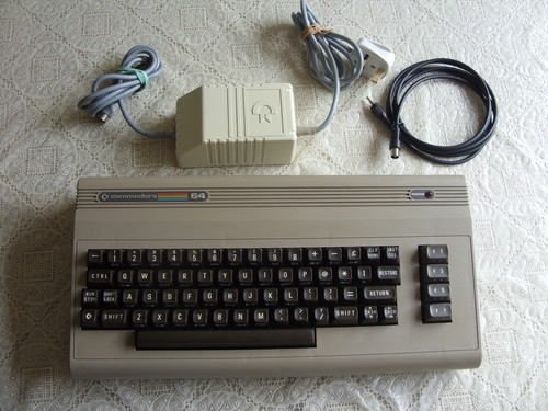 Commodore psu rf tv - 64,,
