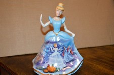 Disney Forever Cinderella 2004 Bradford Editions Bell 82581
