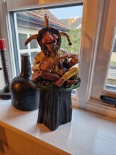 Bog Oak, Plinth, Display