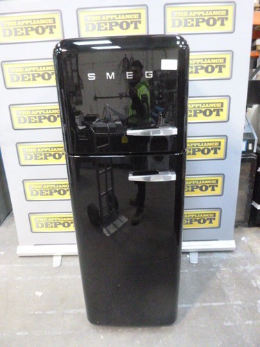 Smeg fridge freezer black - freezer,