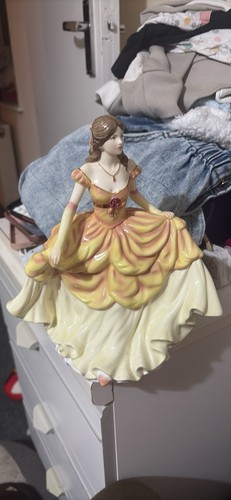 Royal doulton pretty ladies - royal,