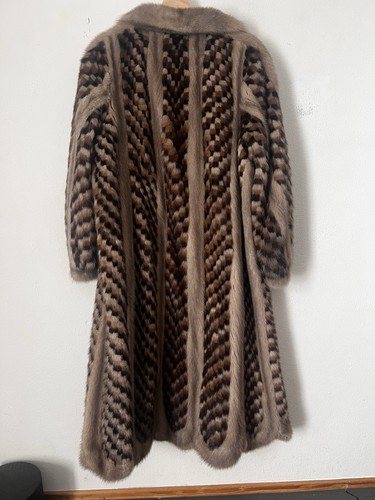 Gorgeous mink coat - gorgeous,