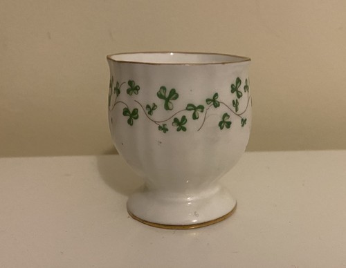 Royal tara trellis shamrock - royal,