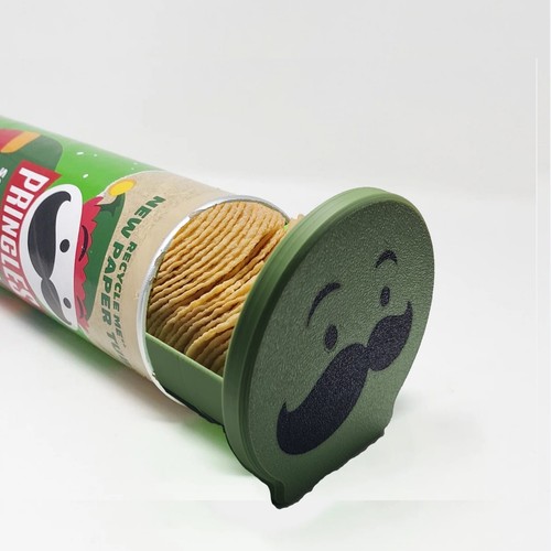 Pringles crisp slider and - and, lid