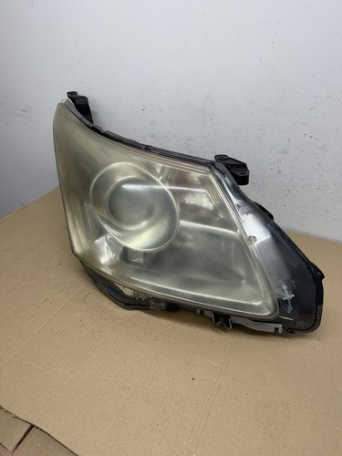 Toyota avensis halogen - 09-11,