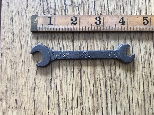 Vintage 1940s snail brand - vintage,
