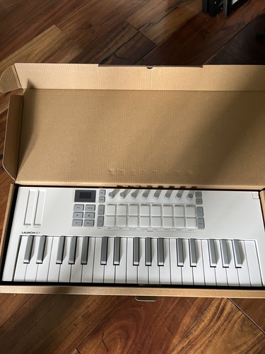Novation launchkey mini - novation, 37