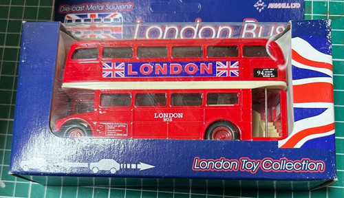 London bus pull - bus,