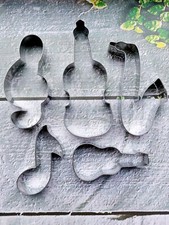 cookie biscuit cutter shapes music guitar note treble clef saxophone cello