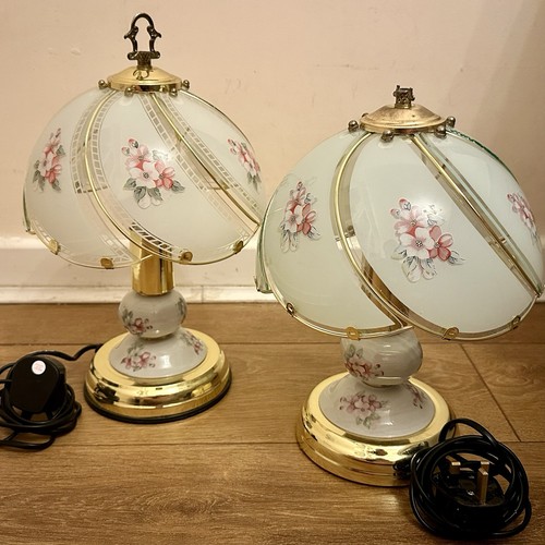 Pair vintage lloytron gold - pair,