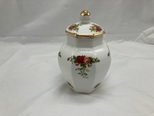 Royal Albert Old Country Roses