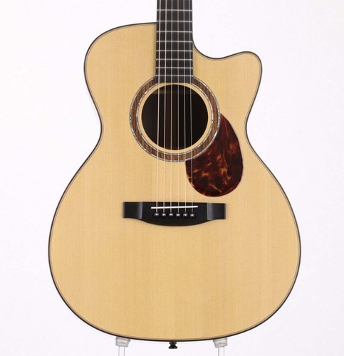 Lakewood acoustic guitar - m-32,