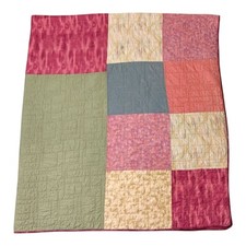 Donna Sharp Patchwork Quilt Blanket Bedspread 110x100 Comforter USA Kentucky