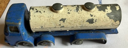 Rare 1960s budgie - rare, 292