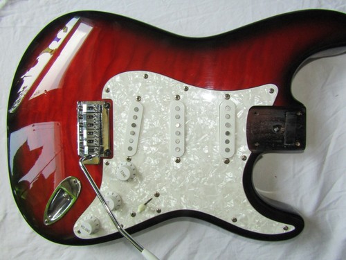 Squire standard stratocaster - squire,
