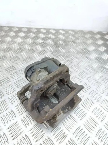 Mercedes benz w124 rear left - rear,
