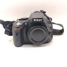 Nikon D5100 Digital Camera with Battery and Charger