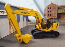 Komatsu PC200 Digger Tracked 360 Excavator 1:72 76 OO Atlas Oxford Model