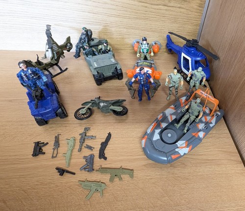 Lanard action figures - figures, the