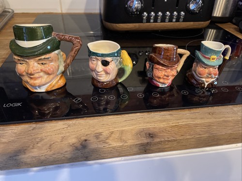 Set toby jugs ranging - set, if