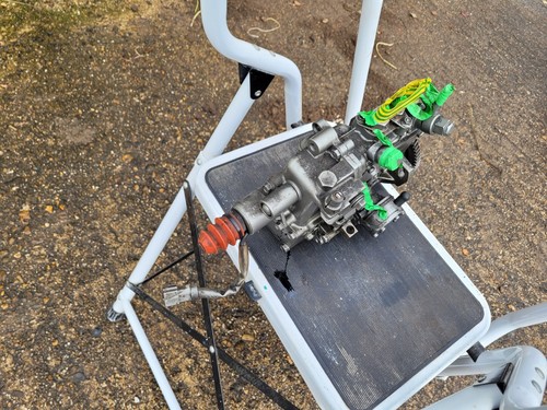 Yanmar 3ym30 fuel injector - fuel,