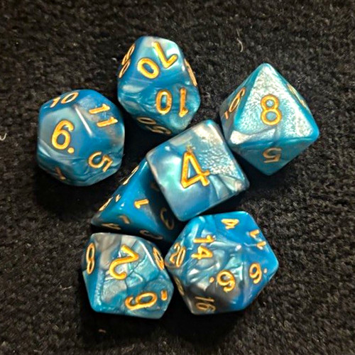Dungeons dragons dice set - &, d4