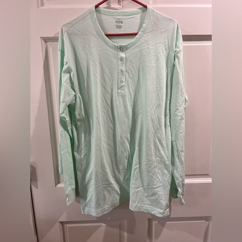 Nwt pink victoria - nwt,