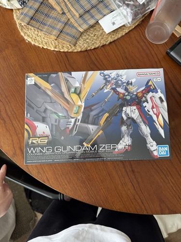 Bandai 144 scale - 1/144,