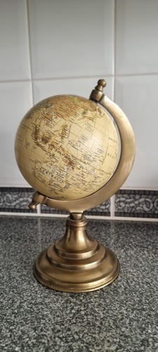 24cm tall world globe - 24cm,