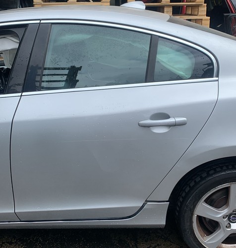 Volvo s60 mk2 - volvo, passenger
