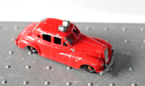 Budgie diecast fire chief - ,