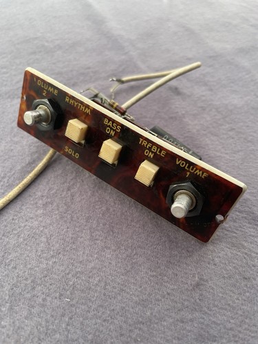 Höfner narrow guitar - guitar, bass