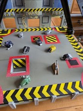 Robot Wars Arena Toy Set, 13 Robots & Smash & Crash - Official BBC 1998 Vintage