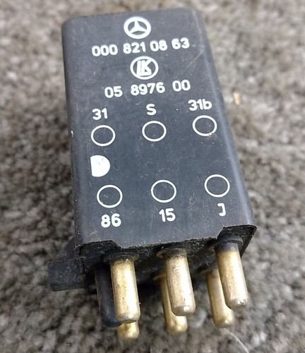 Genuine mercedes wiper relay - mercedes,