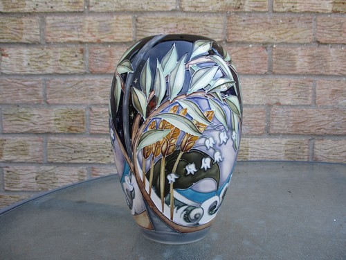 Moorcroft lady shallot - lady,