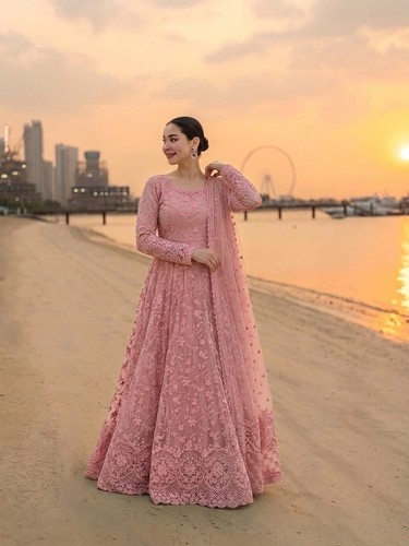 Gown salwar kameez pakistani - kameez,