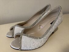 Quiz Court Jewelled Diamond