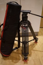Sachtler dv12 SB fluid head