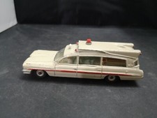 W853-DINKY SUPERIOR CRITERION AMBULANCE