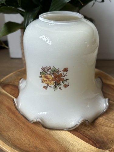 Vintage milk glass tulip - milk, shape