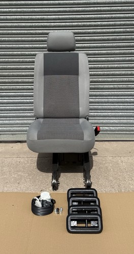 Transporter kombi - t5,